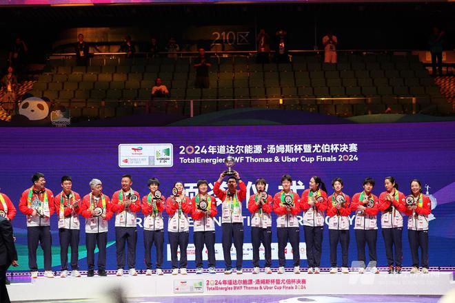 “双冠之城”背后成都正形成体育聚合效应