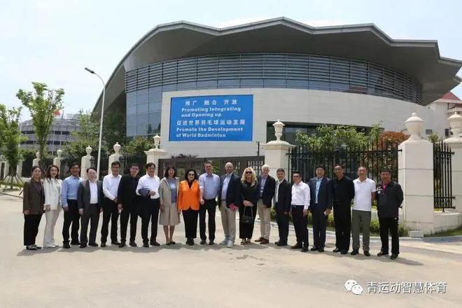 星空体育网站：在青岛打场羽毛球要花多少钱？