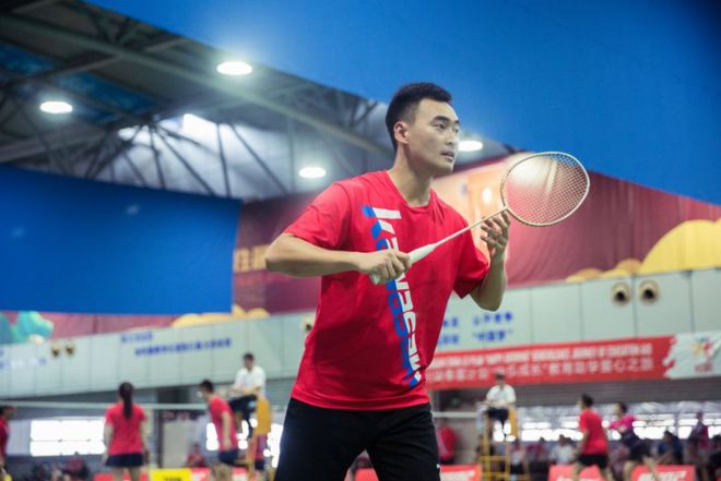 羽毛球业余球友七大圈第五圈才能入围高手你属于第几圈球友？(图5)
