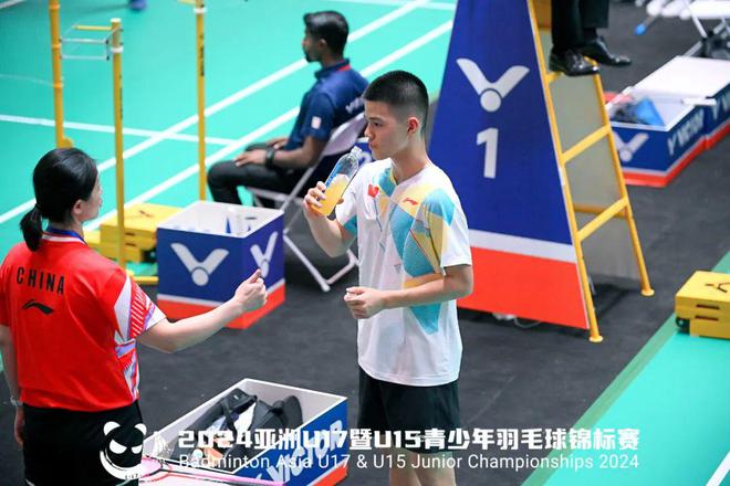 星空体育网站：聚焦｜2024亚洲U17暨U15青少年羽毛球锦标赛在成都温江举行(图3)