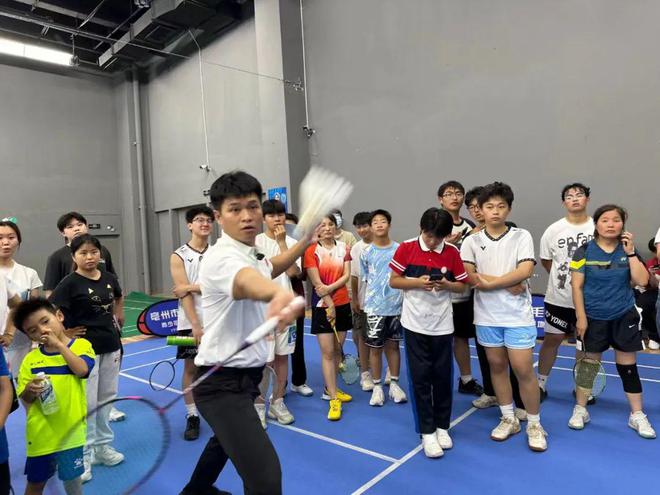 同等价格和参数你支持国产品牌还是国外品牌？