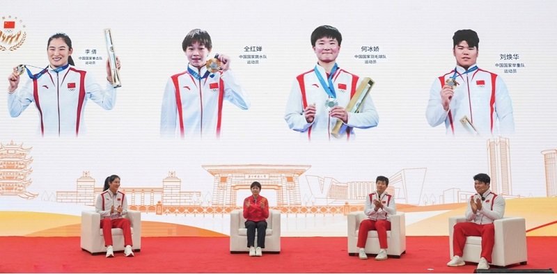 2024年中国国家队公益服务大行动走进华中师范大学(图3)