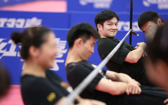 王曼昱体测拿满分更加注重下肢训练孙颖莎备战重庆冠军赛