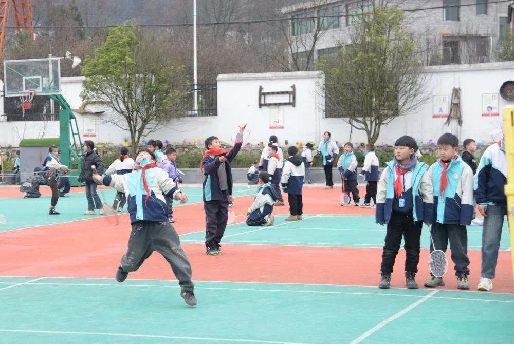 星空体育网址：课间多了5分钟校园有何新变化？(图3)