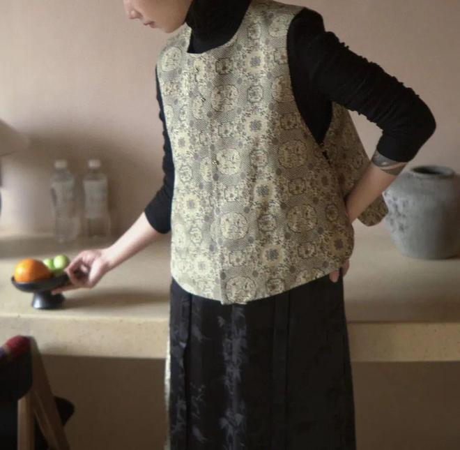 新年穿新衣服装市场时尚年味足(图5)