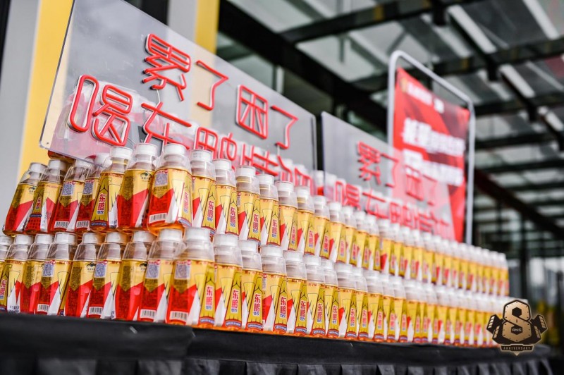 增速63%背后的七维革命：东鹏饮料如何重构民族品牌增长方程式