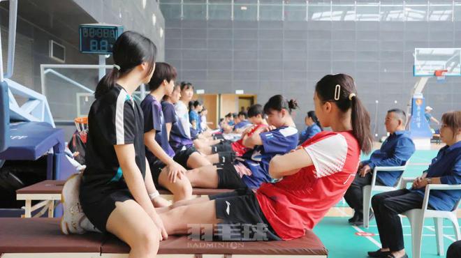 星空体育网址：全国羽毛球比赛体能测试在马鞍山举行(图3)