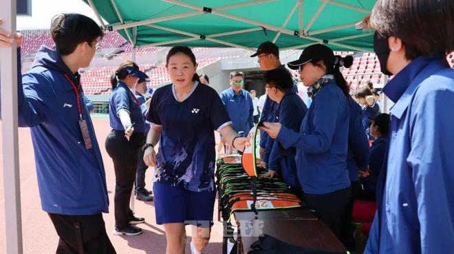 星空体育网址：全国羽毛球比赛体能测试在马鞍山举行(图2)