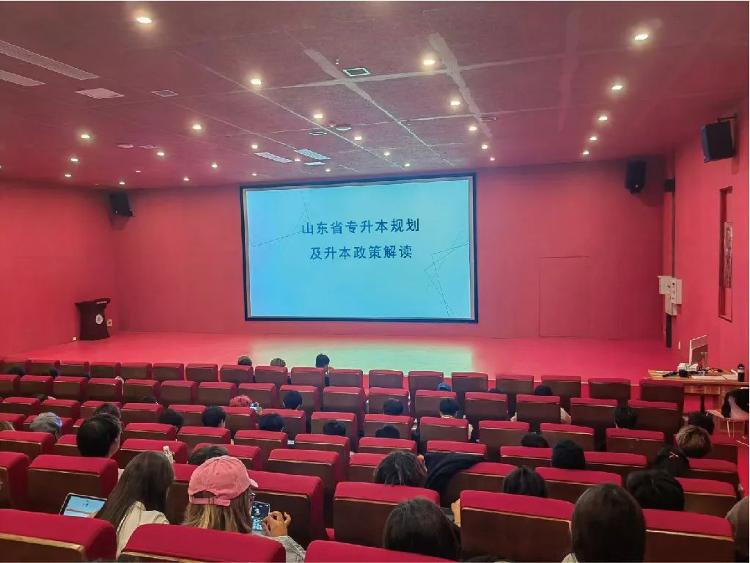 @山东考生E261呼叫你欢迎报考山东文化产业职业学院(图11)