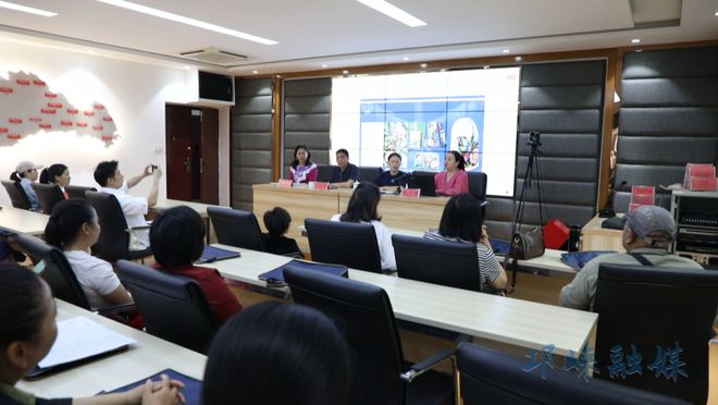 2025年邛崃市残疾人藏羌织绣技能培训班开班