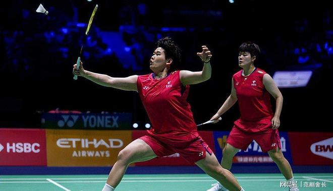 羽毛球世锦赛：中国队5项全部闯入决赛陈雨菲带伤淘汰世界第1(图2)