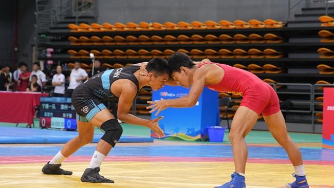 从赛场到街头、办赛到兴业体育激活一座城