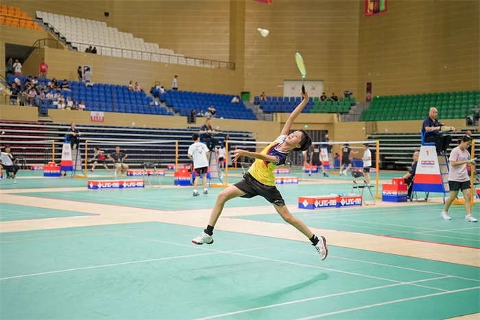 赛场风采2024年“翎美杯”安徽省青少年羽毛球锦标赛圆满收官(图2)