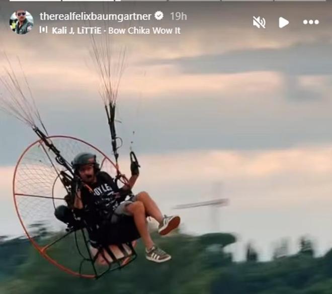 超音速跳伞第一人跳伞时去世曾从39万米平流层跳回地球