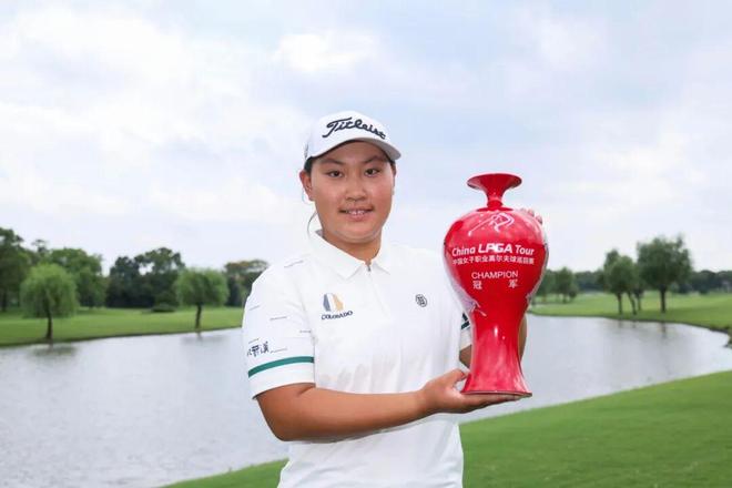 星空体育网站：阿美中国锦标赛深圳举行周诗媛刘宇婕等业余新星期待佳绩(图5)