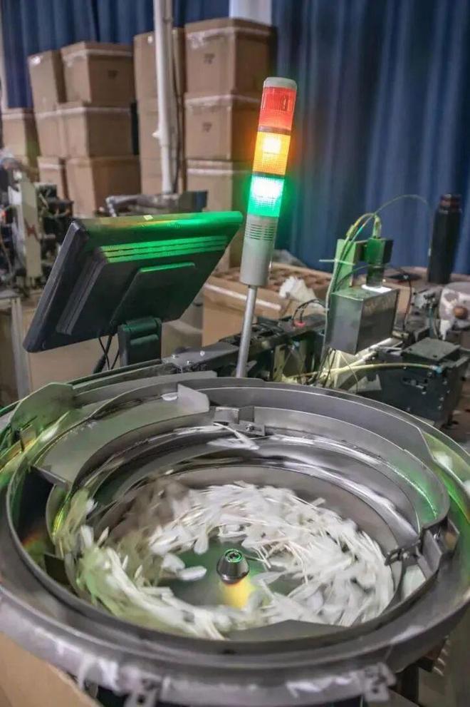 安徽六安年产8000万只羽毛球全球每5只训练球就有2只来自这里(图6)