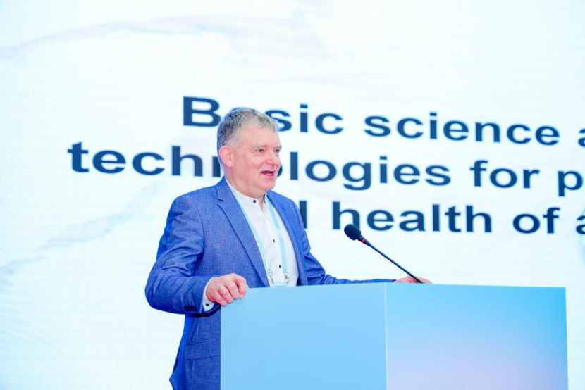 羽毛球运动科学前沿国际学术会议在广州召开(图3)