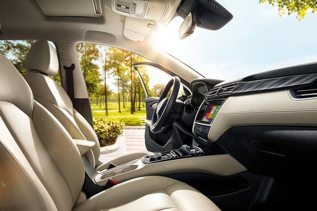 10万预算买新能源？这三款高性价比车型没让人失望(图5)