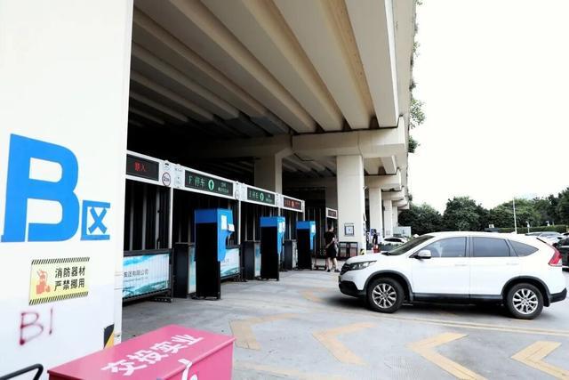 星空体育网站：99%的时间闲置只为1%的赛事：体育场馆的“沉睡魔咒”能破吗？(图26)