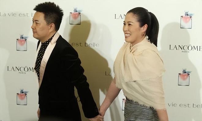 星空体育网站：她曾两夺奥运冠军成名后与男友分手嫁公司老总如今怎样了？