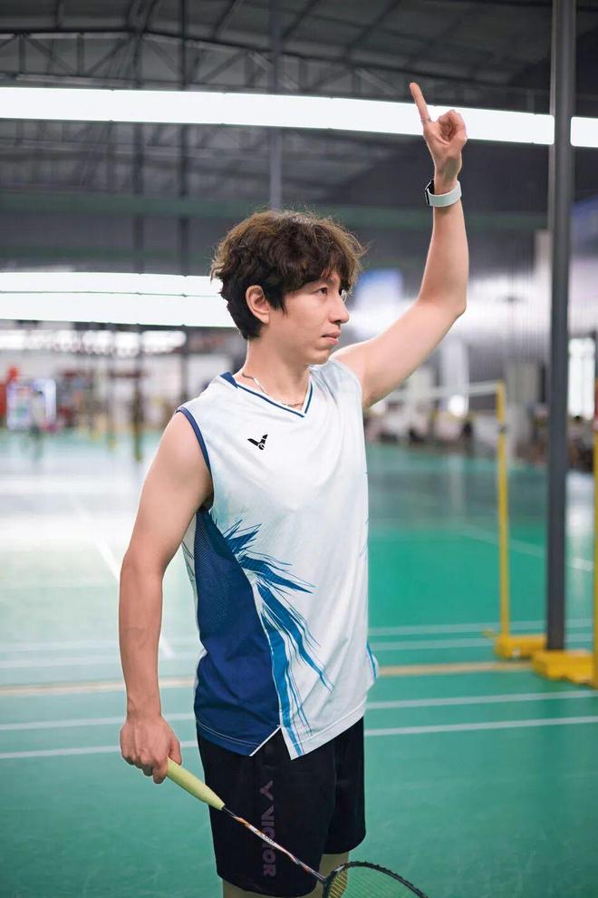 星空体育网址：身边｜从军工企业到羽毛球自媒体：“T老师”的热爱与突围