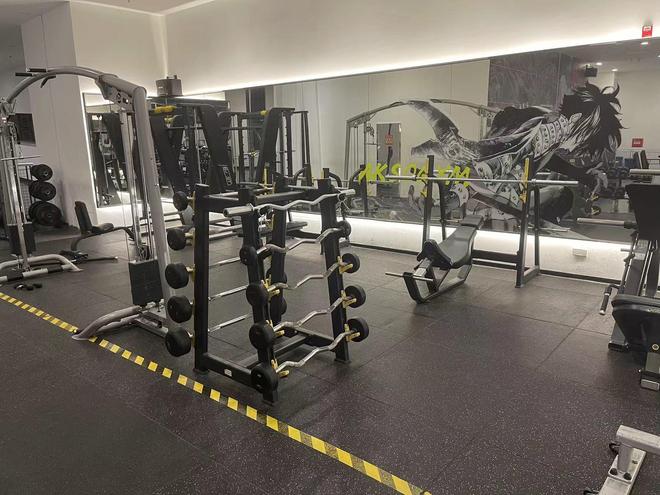 星空体育网址：阐释有实力的健身房附近团购课程丰富哪家比较靠谱(图1)