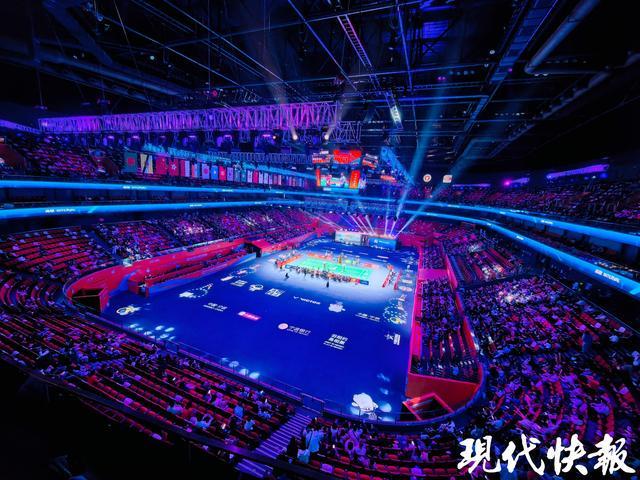 世界上最强的羽毛球拍(图1)